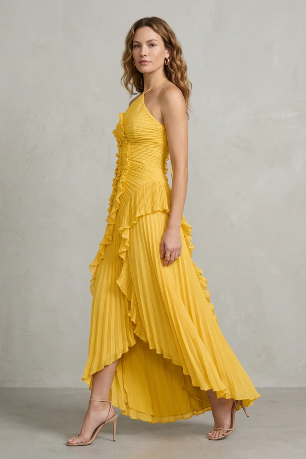 Lavirea – Pregas esculturais – Vestido midi ombro único
