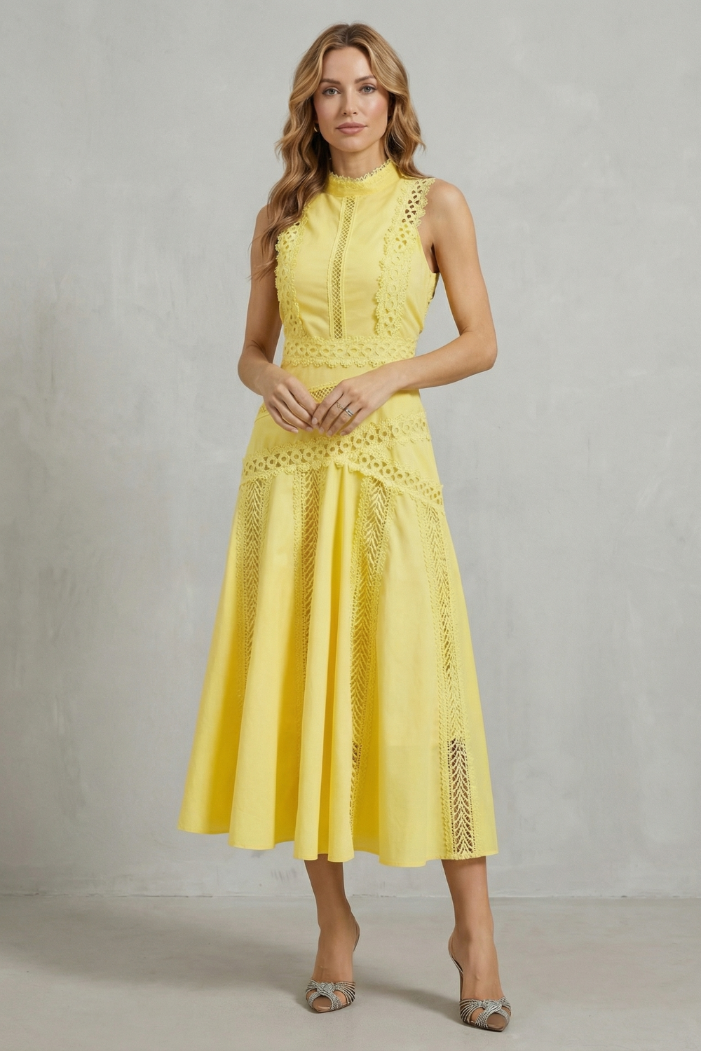 Gracia – Painéis de renda delicados – Vestido midi elegante