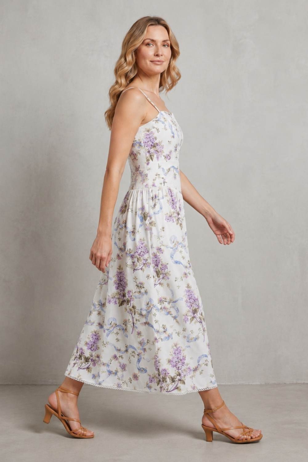 Parven – Corpete esculpido floral – Vestido midi floral