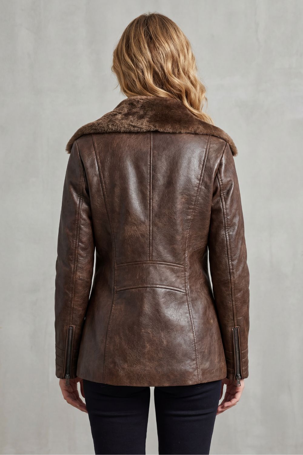 Ravella – Elegância com forro de shearling – Jaqueta de couro