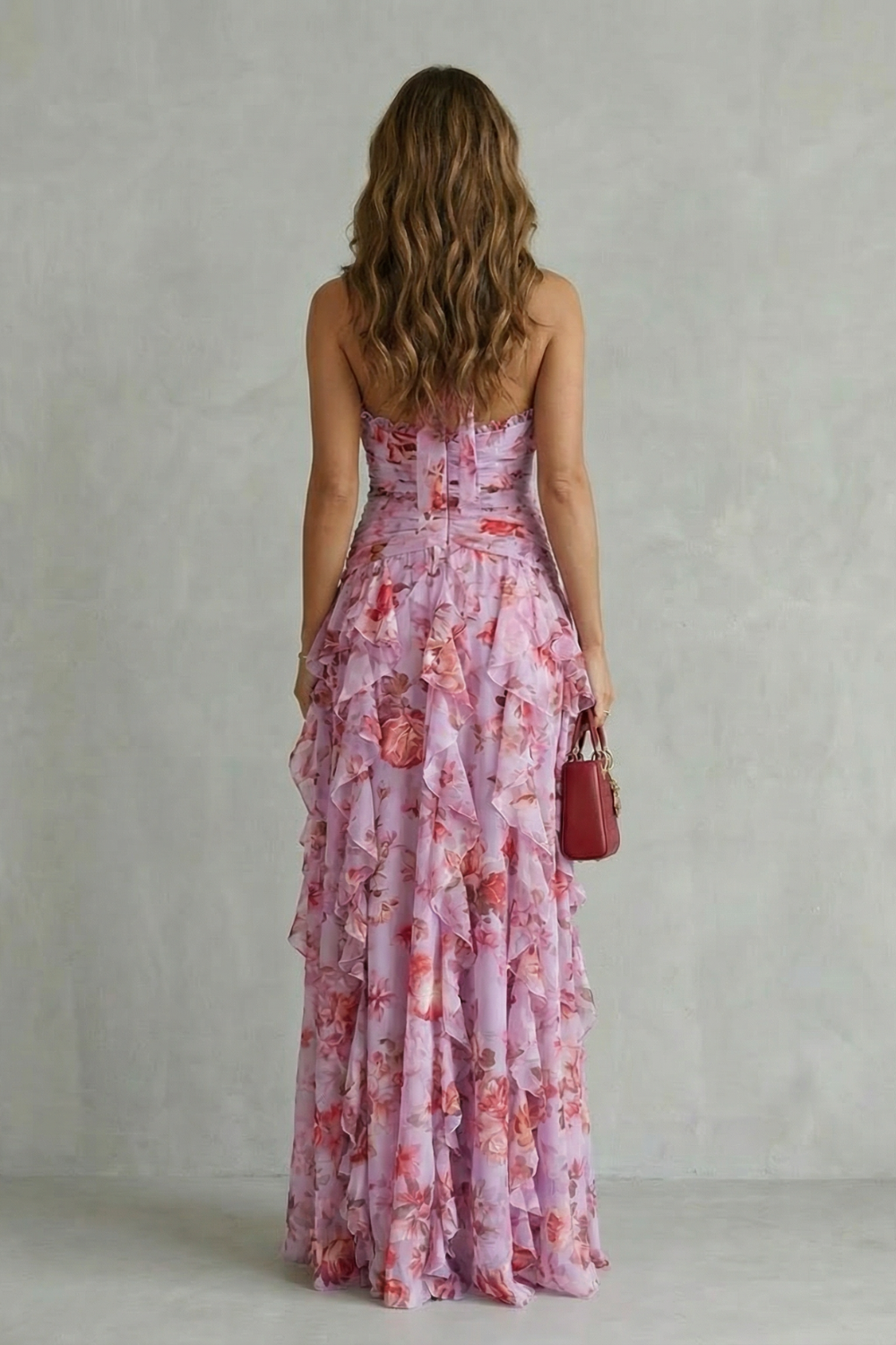 Belladina – Cascata romântica de rosas – Vestido longo frente única
