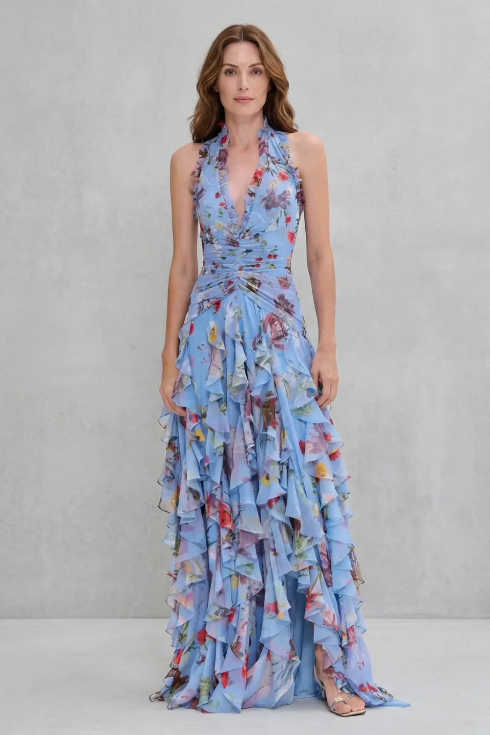 Belladina – Cascata romântica de rosas – Vestido longo frente única