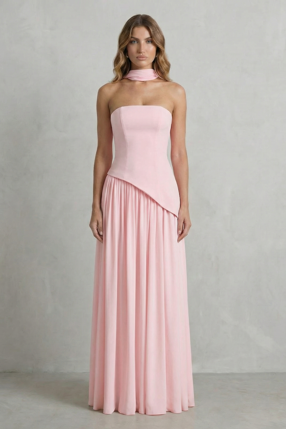 Celestara – Drapeado esculpido com fenda – Vestido longo tomara que caia