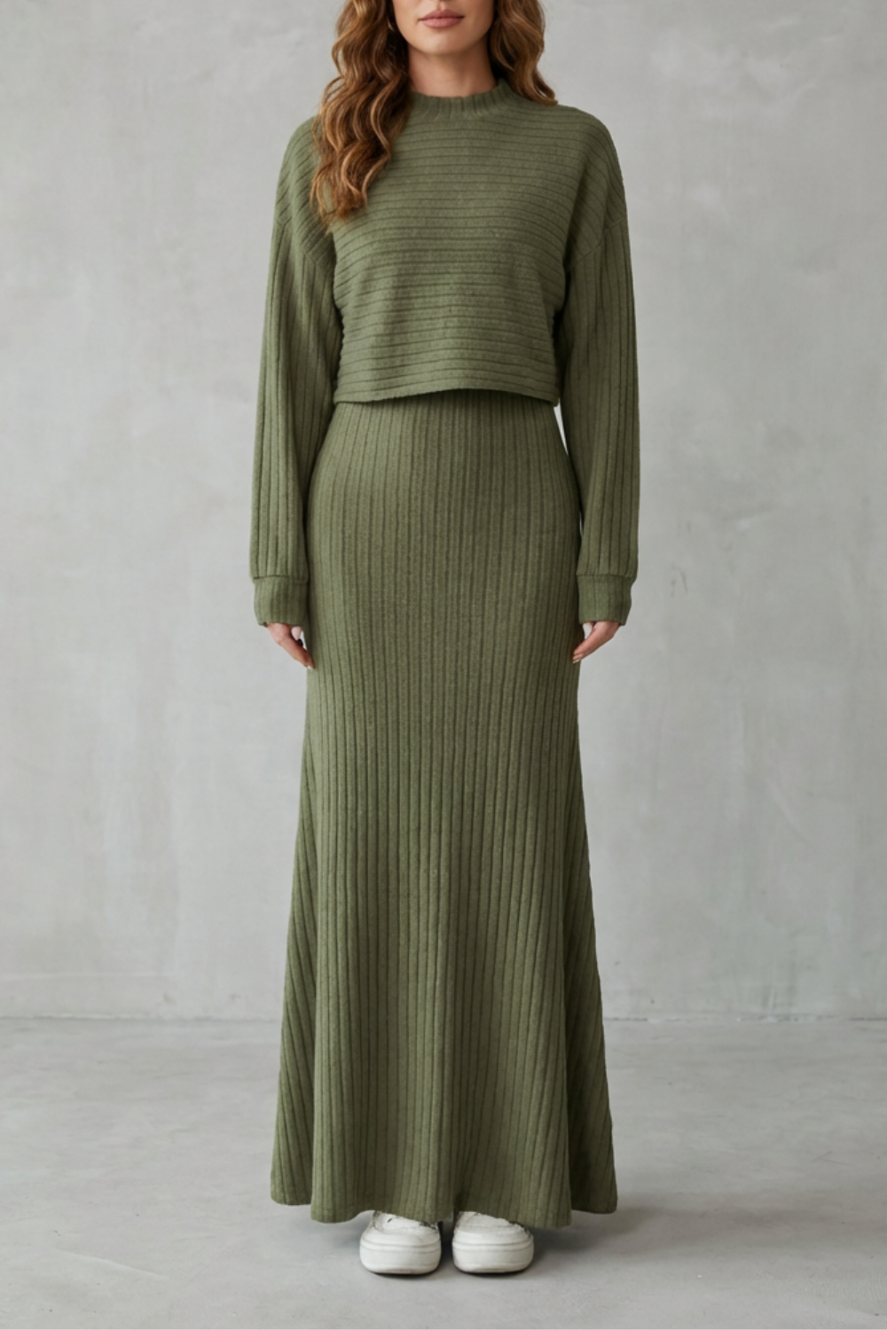 Clara – Conjunto de Malha Canelada 2 em 1 – Vestido Longo & Cropped