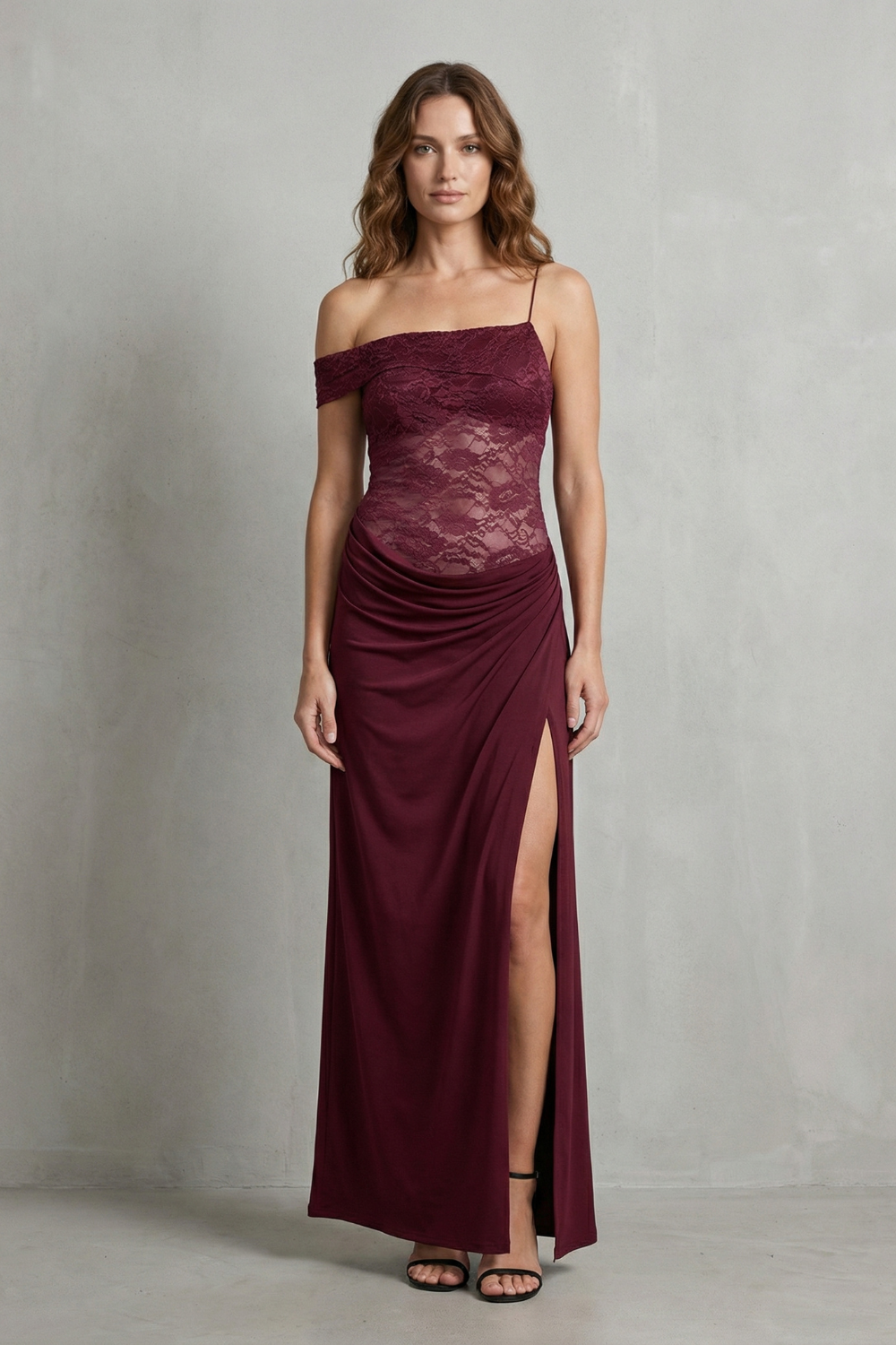 Emily – Romance atemporal – Vestido Longo Elegante de Renda Feminino