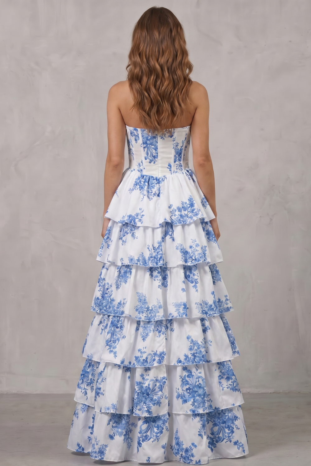 Fleurienne – Vestido longo couture floral em camadas
