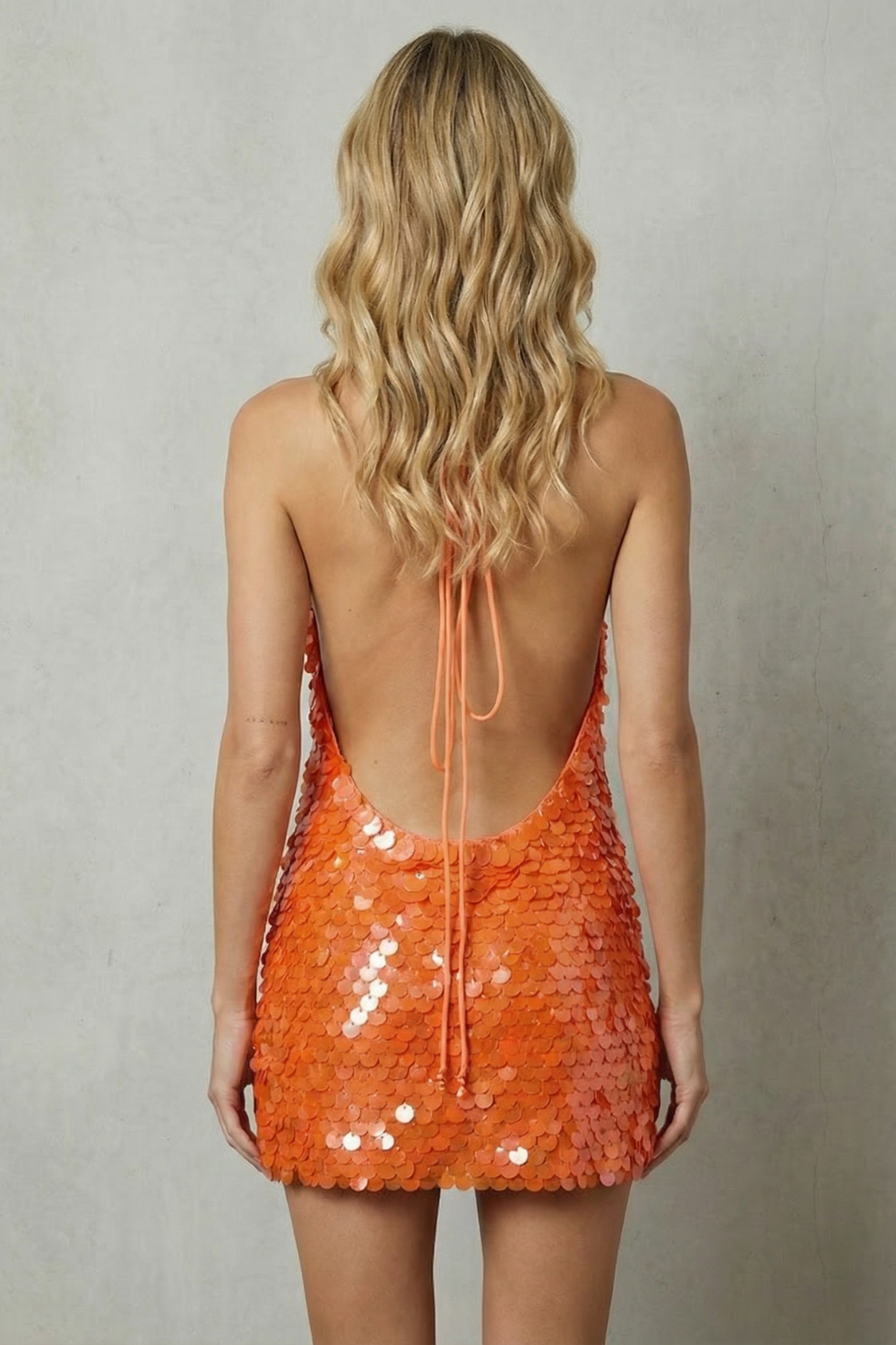 Livielle – Elegância com brilho de paetê – Vestido curto