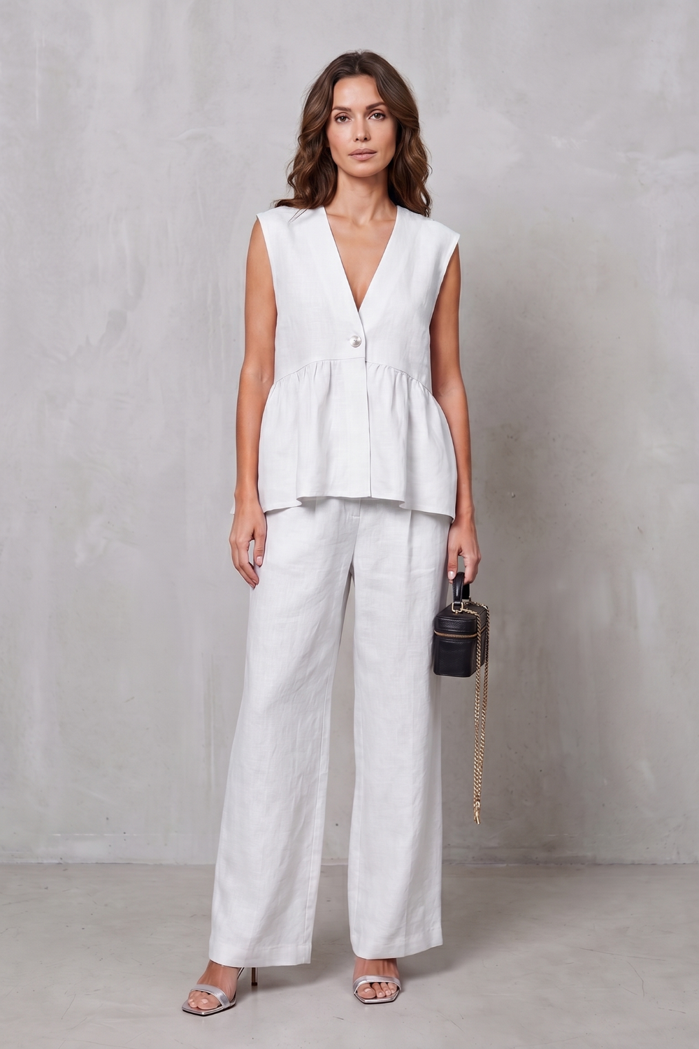 Lunessa – Elegância suave com peplum – Conjunto de calça de duas peças