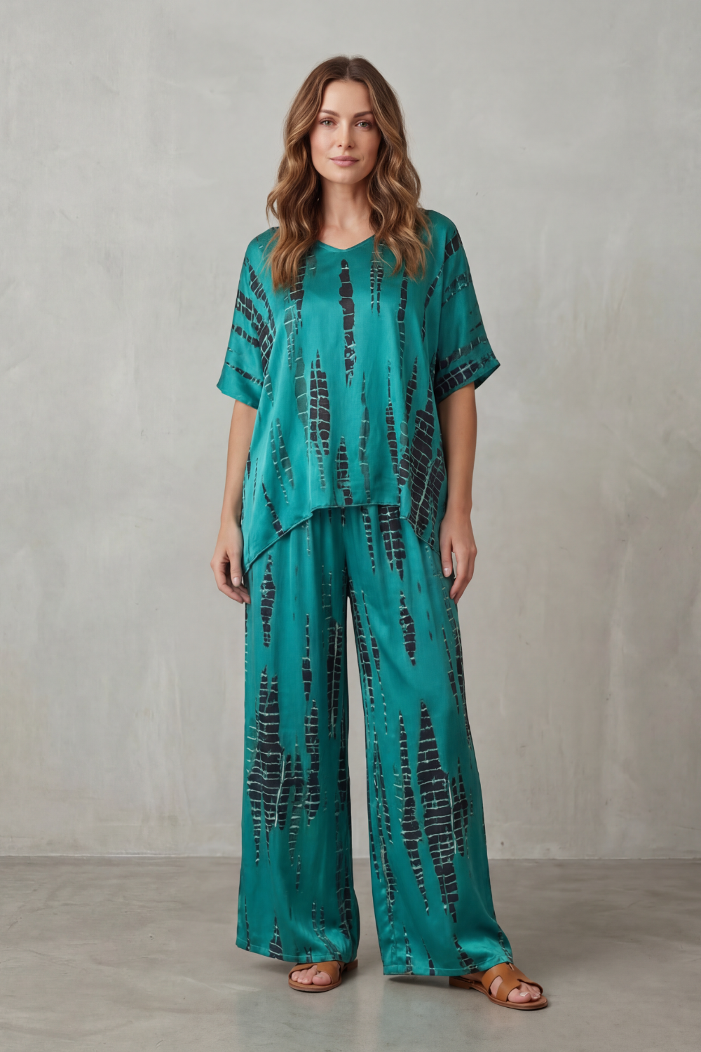 Marie – Estampa Abstrata – Conjunto Pantalona de Loungewear