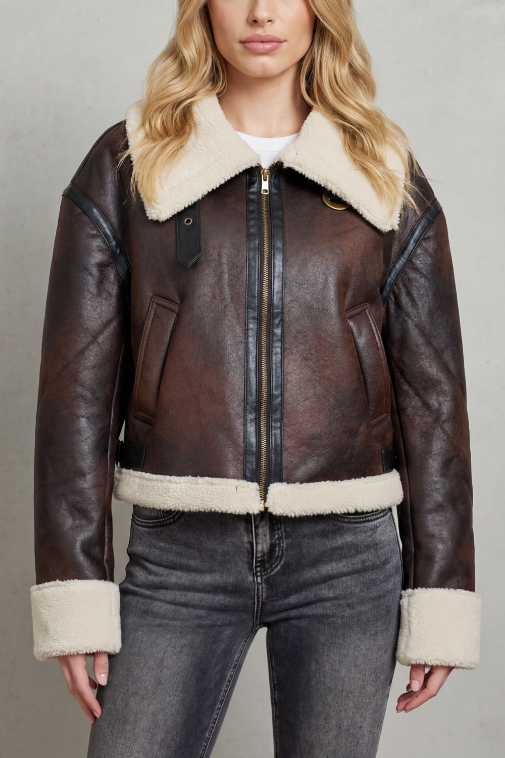 Mirevola – Acabamento em shearling – Jaqueta aviadora cropped
