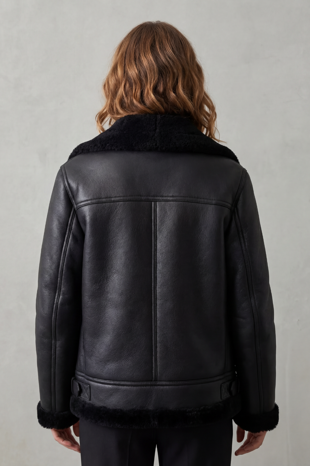 Noirellé – Zíper assimétrico – Jaqueta biker com shearling