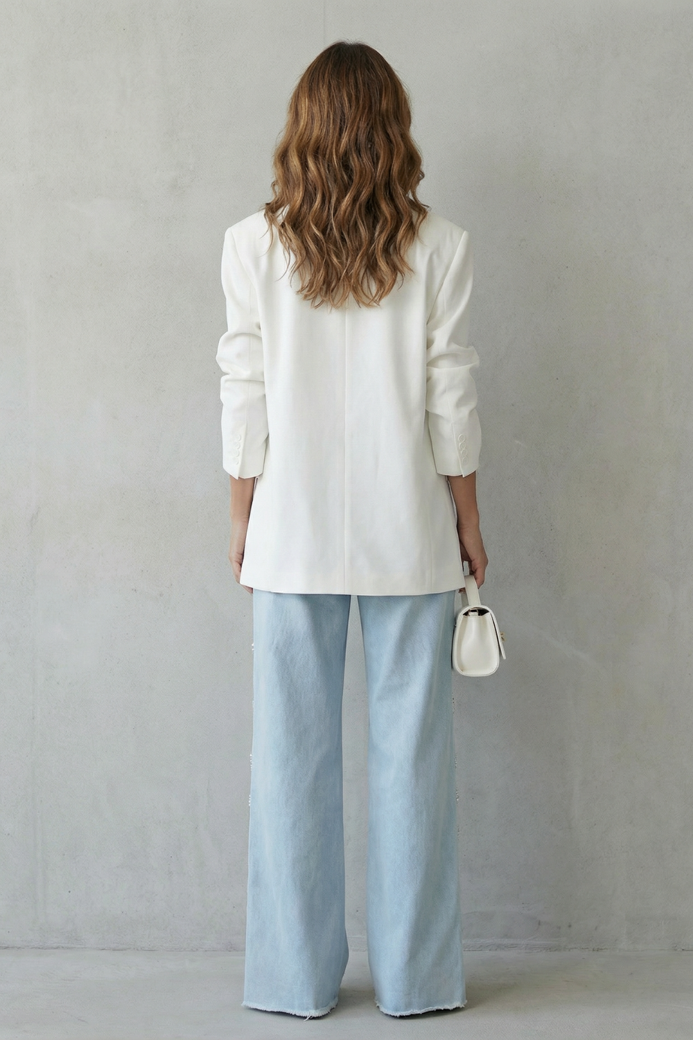 Olivetta – Design recortado – Calça jeans pantalona