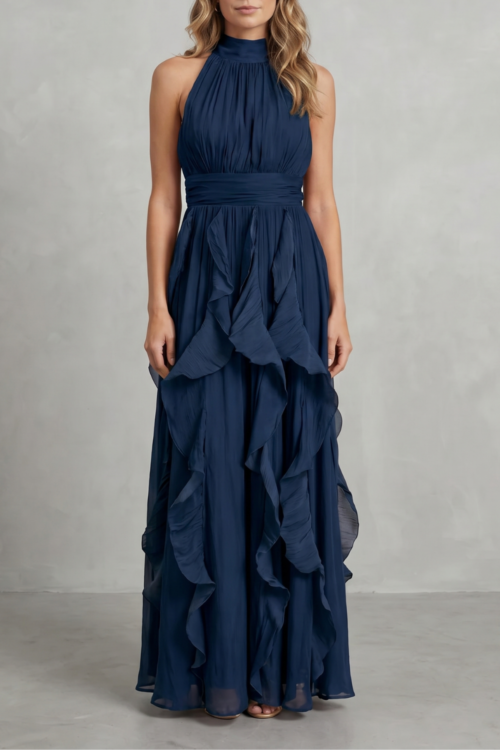 Rosamira – Elegância em chiffon com babados – Vestido longo