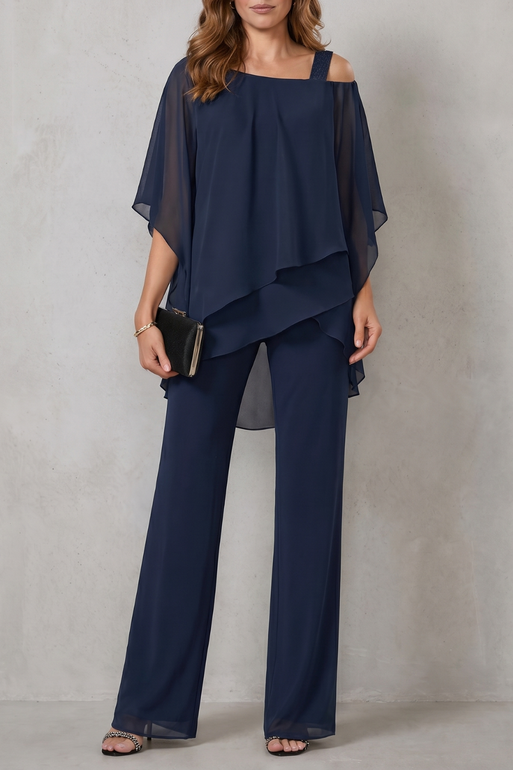 Seravine – Elegância fluida em camadas – Conjunto de duas peças