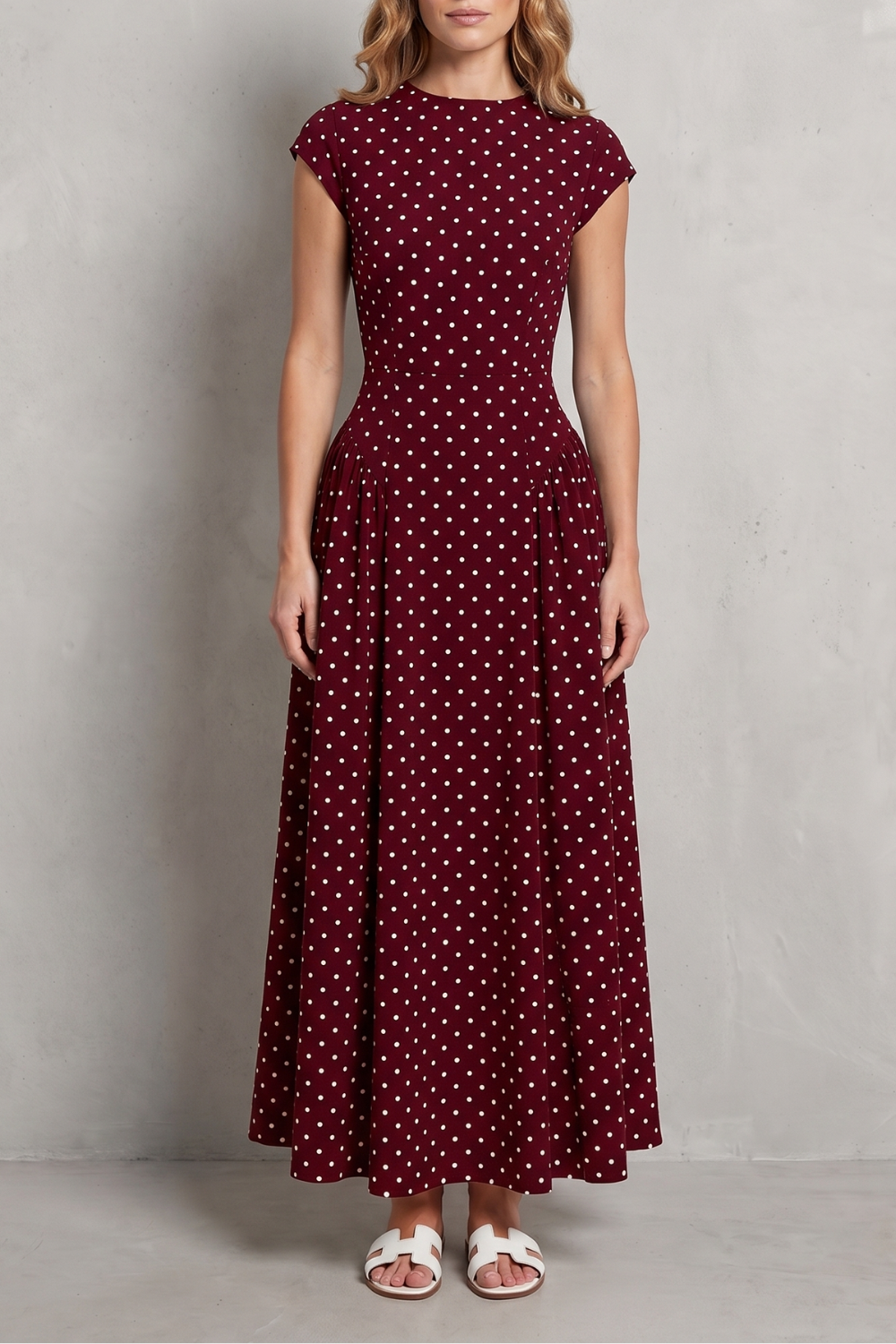 Veloura – Elegância vintage com poás – Vestido longo