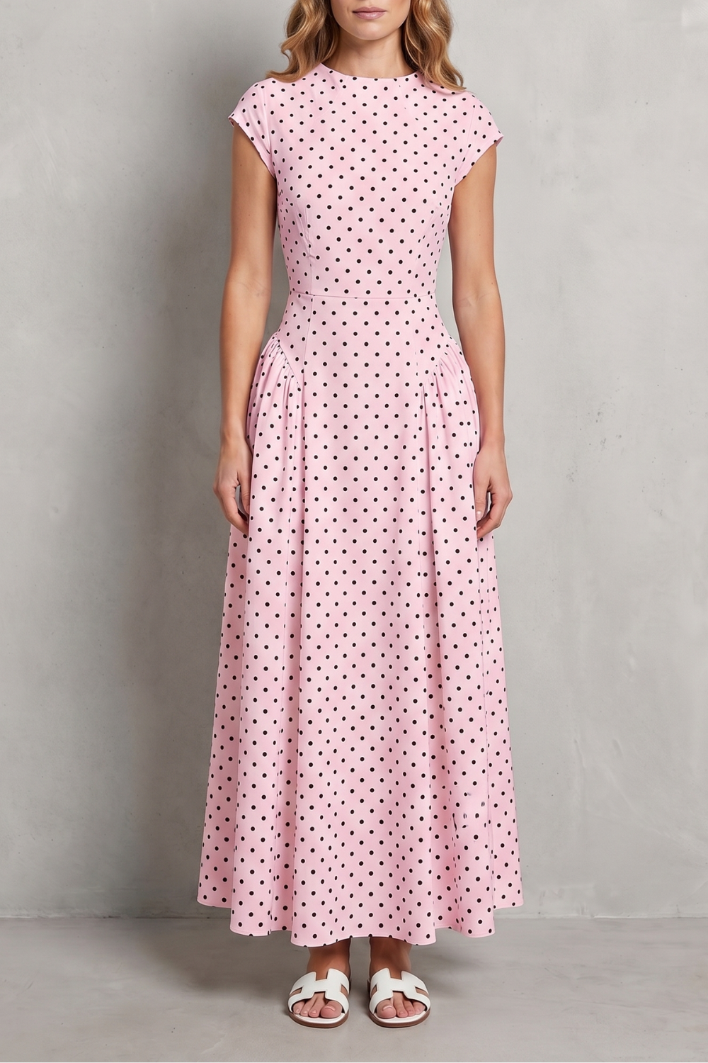 Veloura – Elegância vintage com poás – Vestido longo