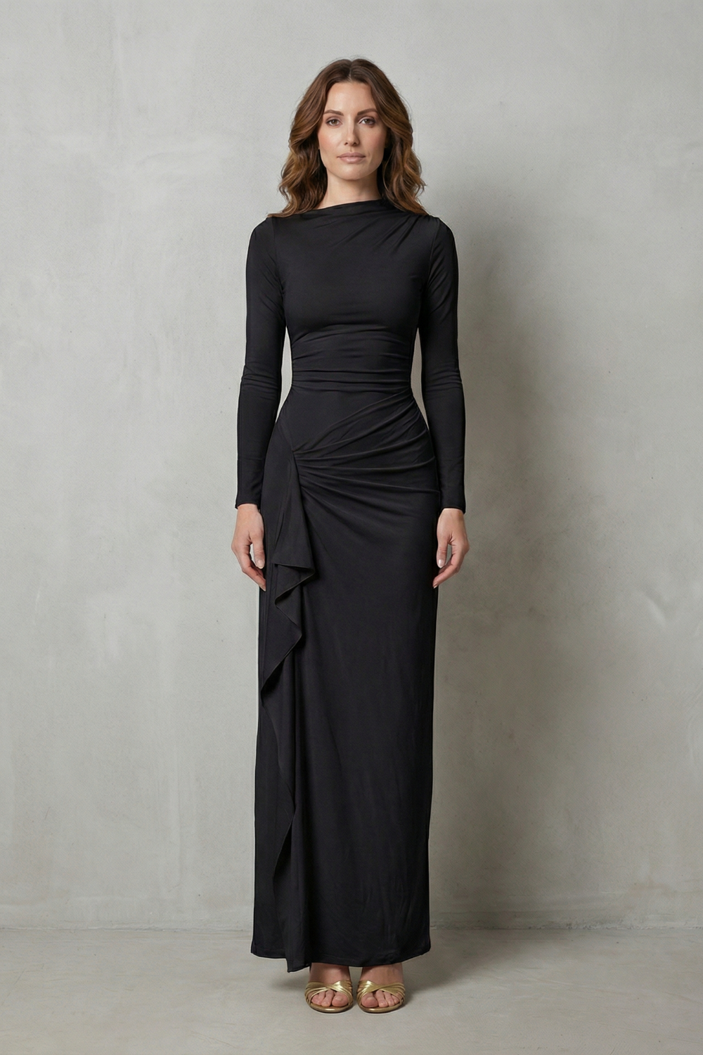 Veneta – Drapeado lateral esculpido – Vestido longo de manga comprida