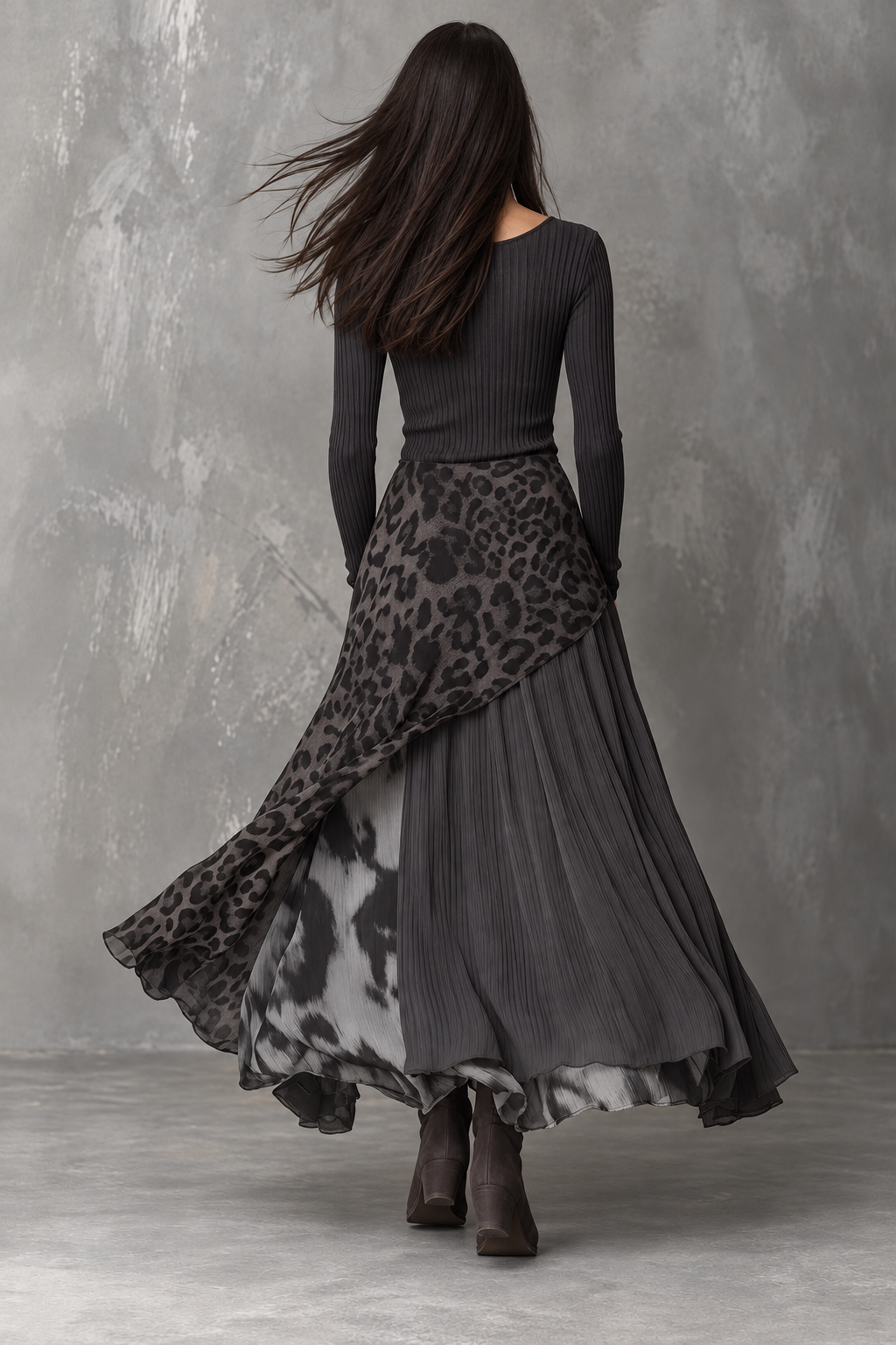 Vestido Longo Tricô com Sobressaia Estampa Animal Print - Georgia