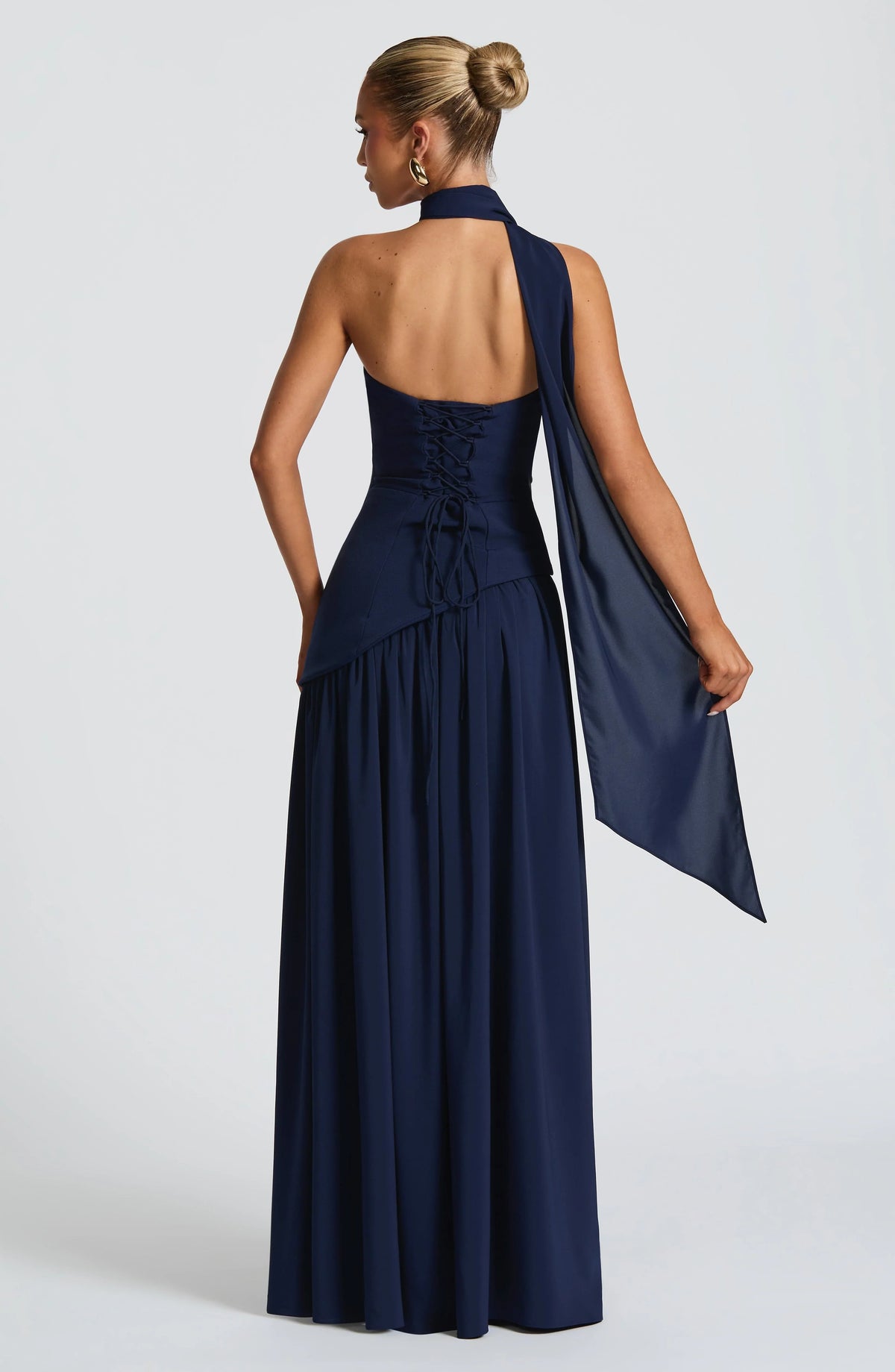 Vestido Longo Assimétrico com Fenda e Lenço - Freya