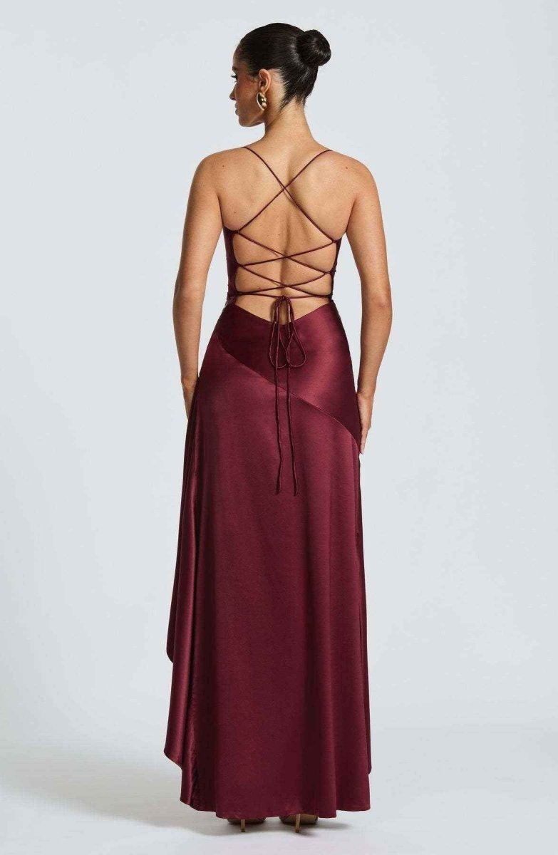 Vestido Longo com Barra de Babado e Costas Amarradas - Camélia