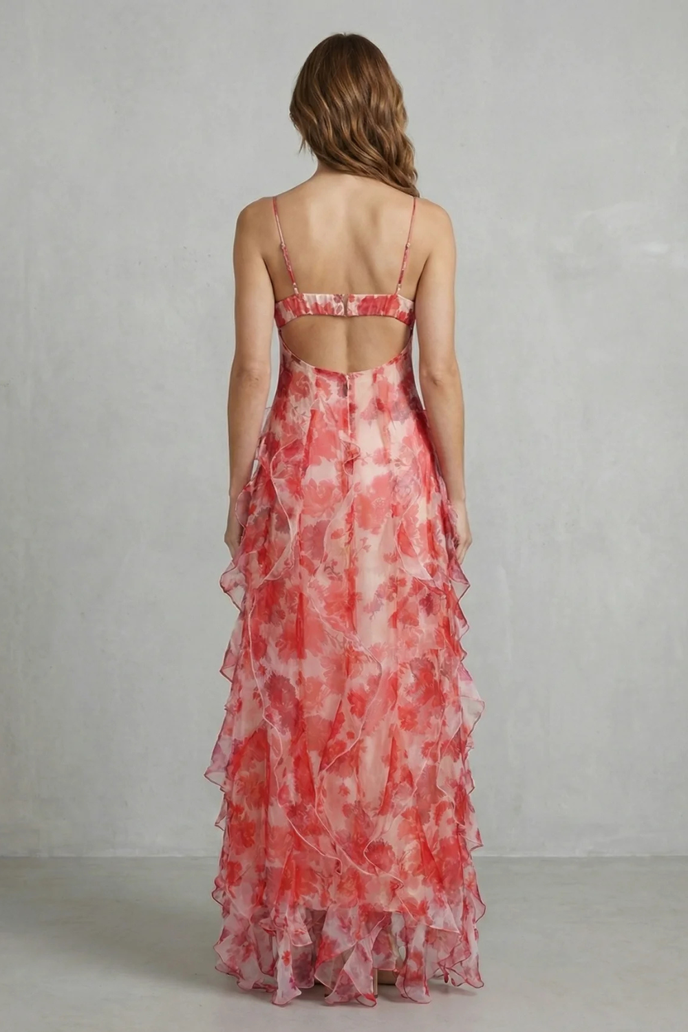 Fiorella – Flores em aquarela – Vestido longo de chiffon com babados