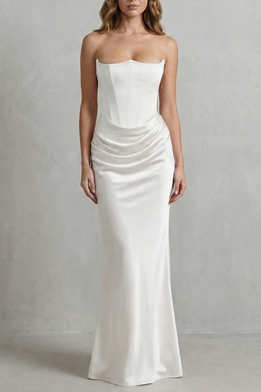 Evelisse – Drapeado de cetim esculpido – Vestido longo tomara que caia com corset