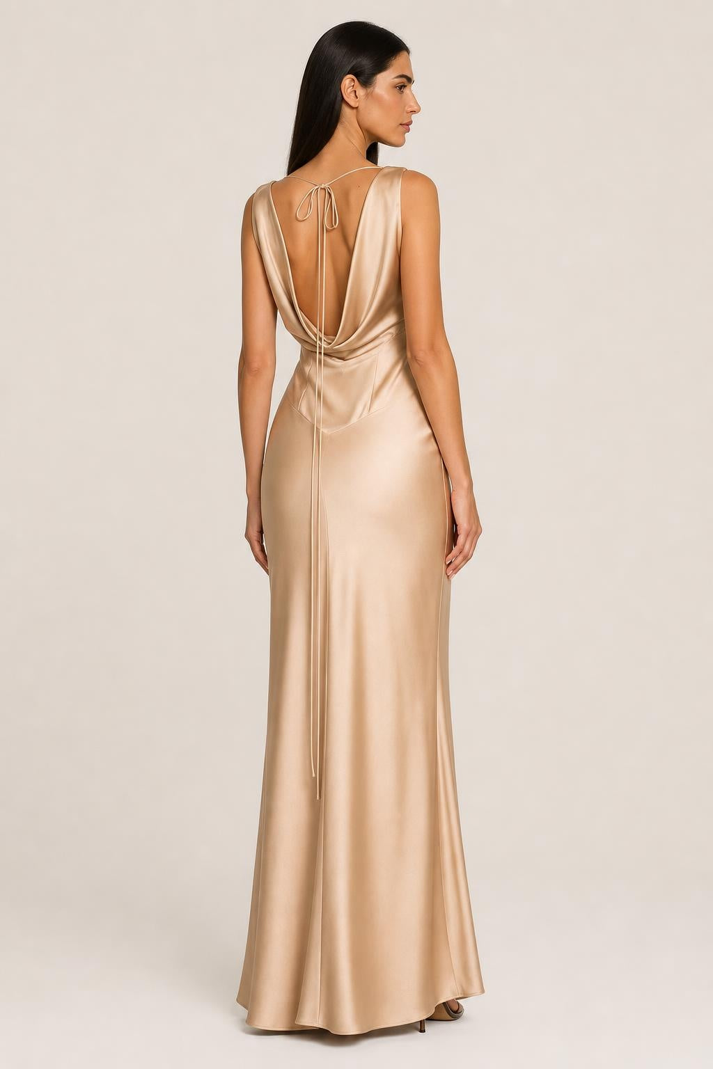 Vestido Longo Acetinado Decote Drapeado Costas Nuas - Daphne — studio_back — Helena [08c934e3-418b-4a31-b256-f8764e0ae16a]