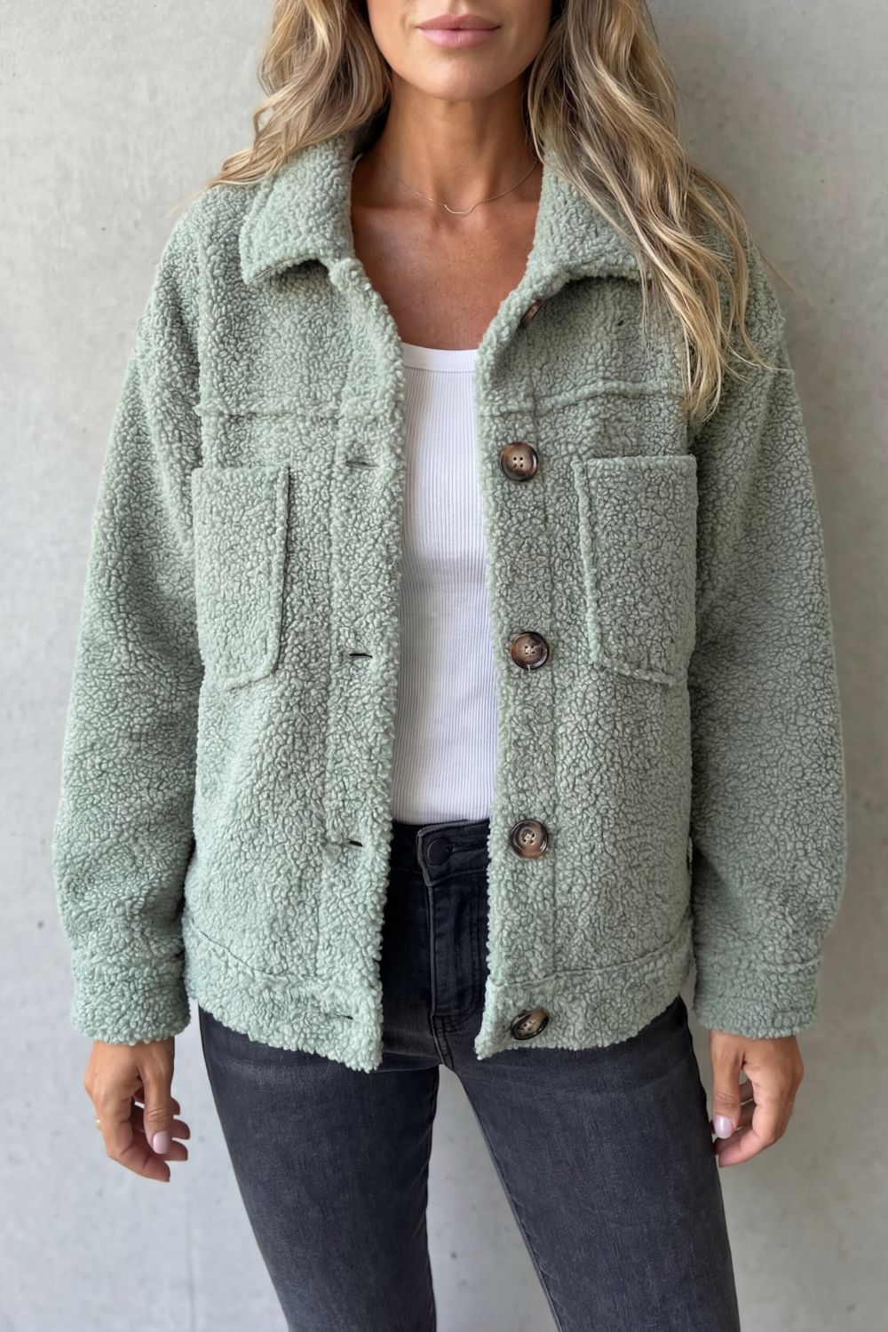 Floretta – Estilo fleece texturizado – Jaqueta com botões