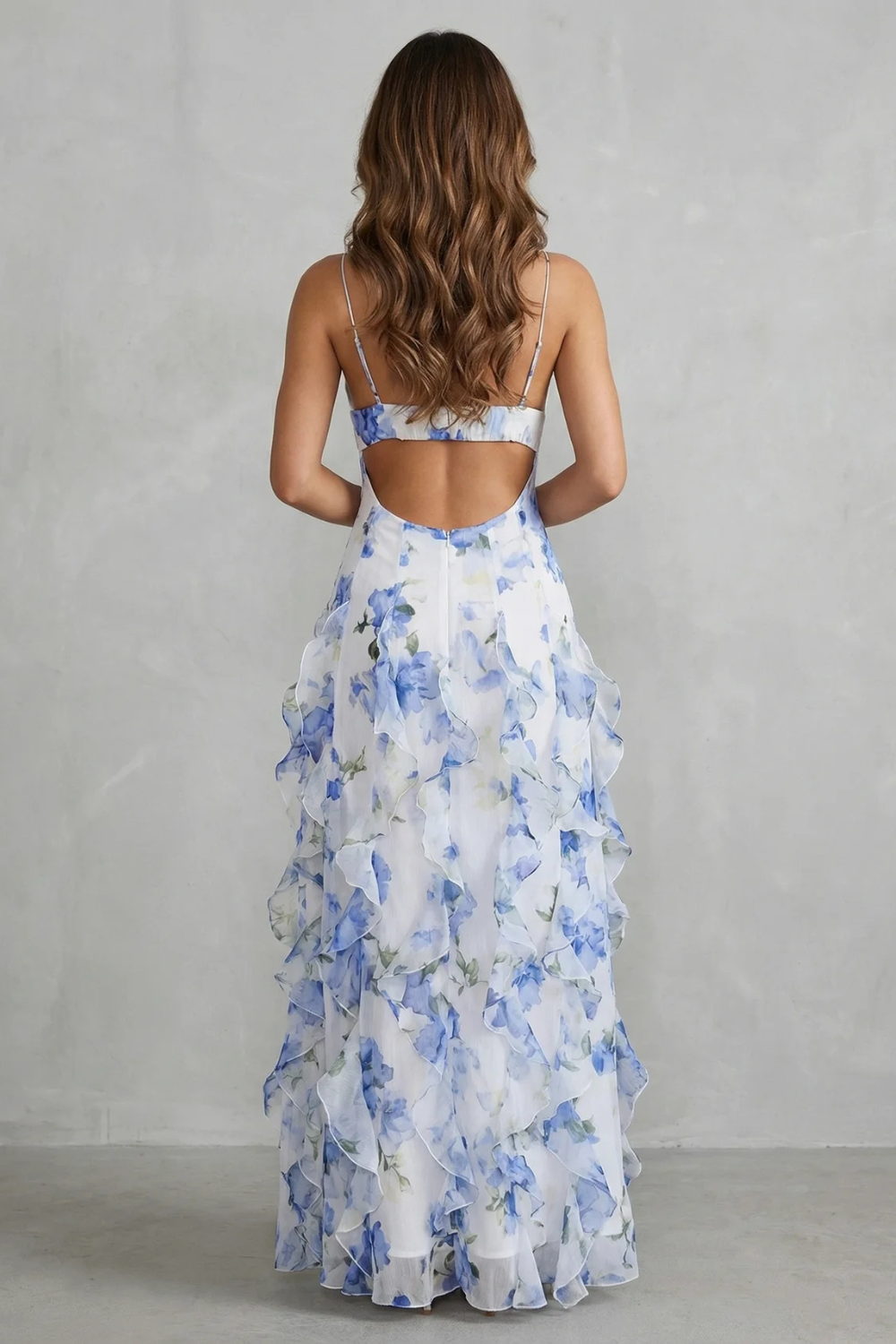 Fiorella – Flores em aquarela – Vestido longo de chiffon com babados