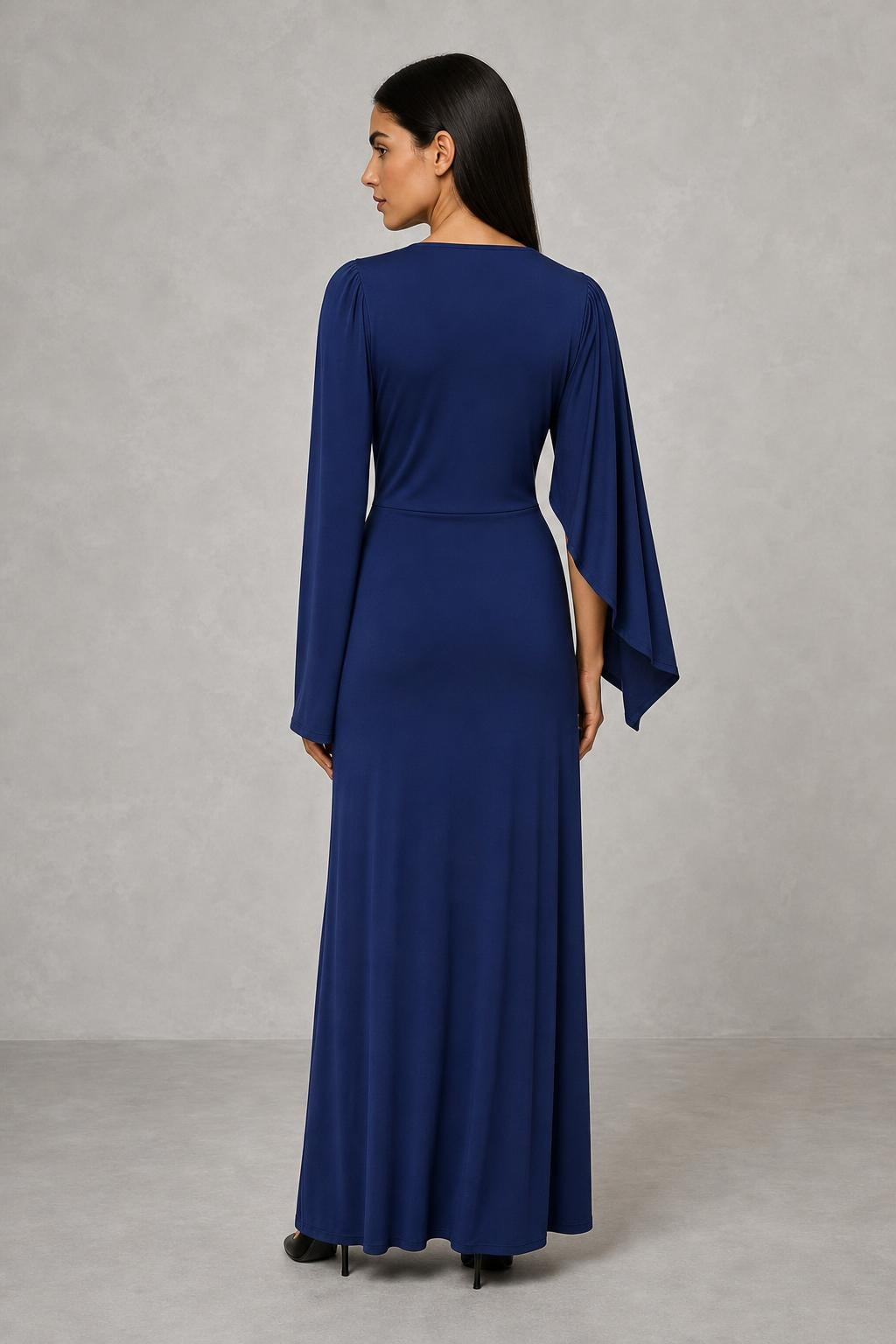 Vestido Longo Drapeado com Mangas Capa - Ornella — studio_back — Helena [cc928a89-d3a2-4f60-afdb-e3b4a9bf1925]