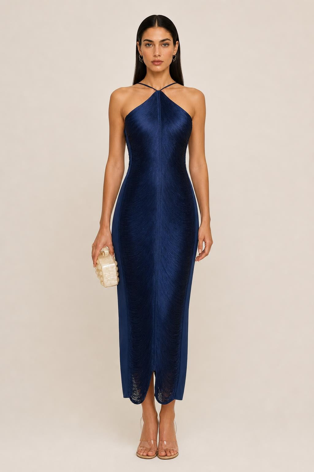Vestido Longo com Franjas e Decote Halter - Ariane — studio_front — Helena [d112d696-4132-49d2-9753-58a70c8aa9ce]