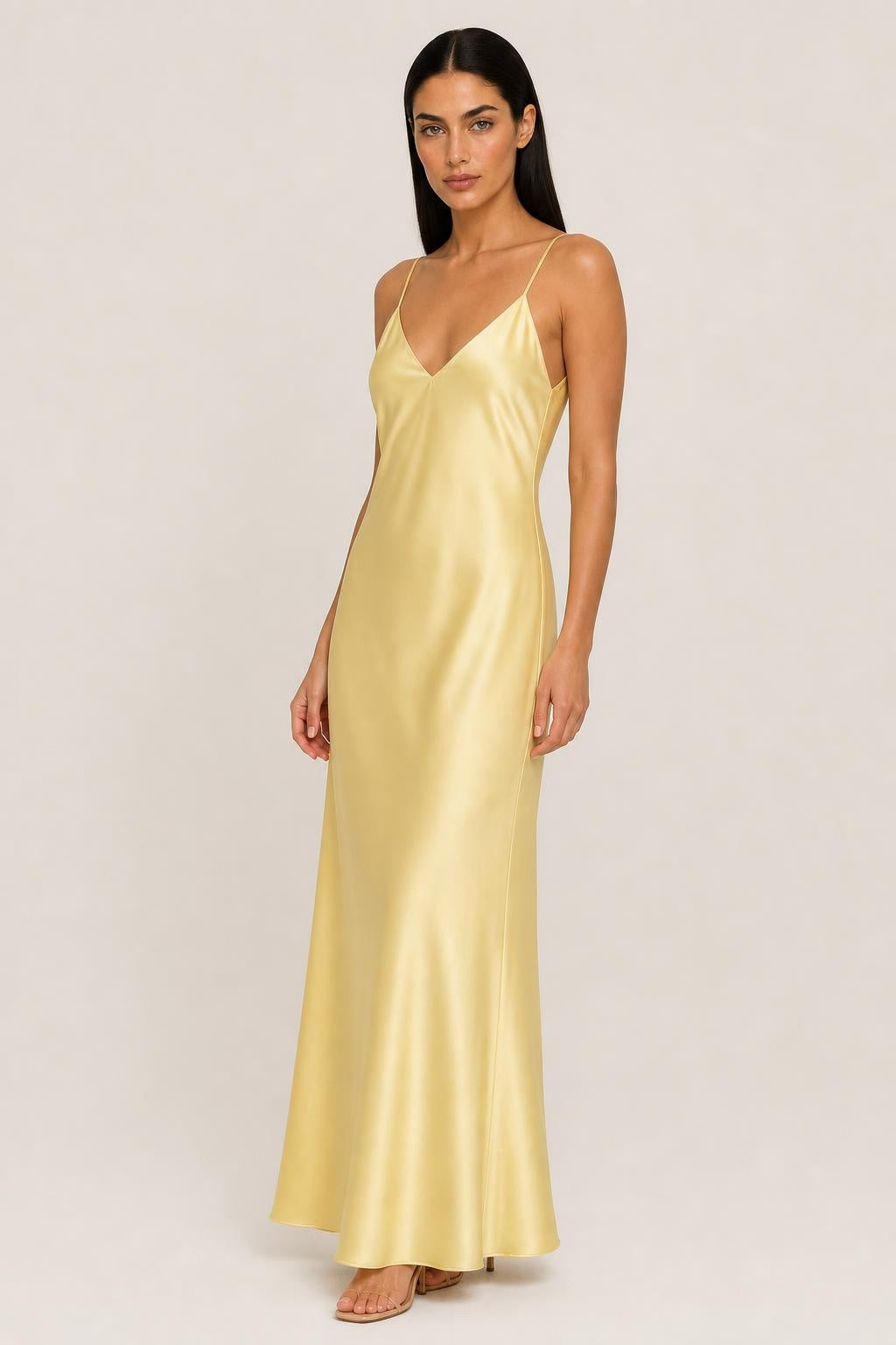 Vestido Longo Cetim Alças Finas Decote V - Emília — studio_three_quarter — Helena [a4bbaf03-b4bb-4ab3-80e1-473b7ab7c8c8]