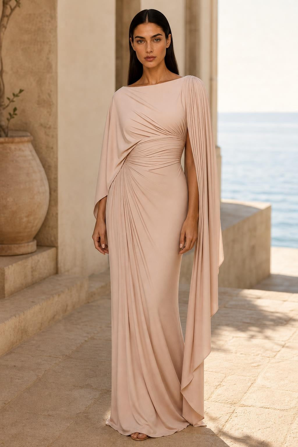 Vestido Longo Drapeado com Mangas Capa - Ornella — lifestyle — Helena [57469e1a-601c-449d-8d03-17da24e348e1]