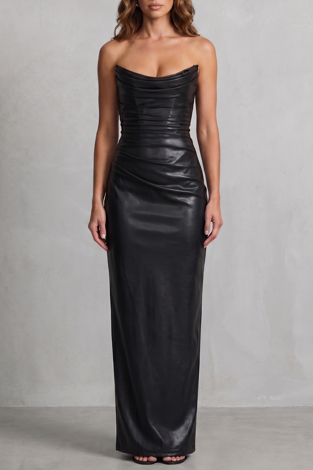 Albienne – Vestido maxi de couro sintético