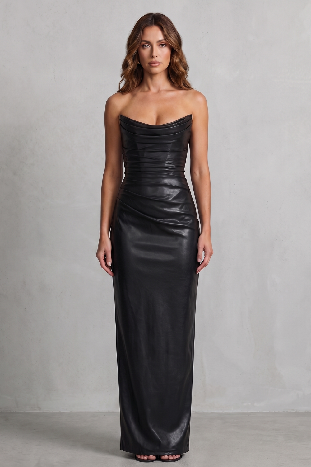Albienne – Vestido maxi de couro sintético