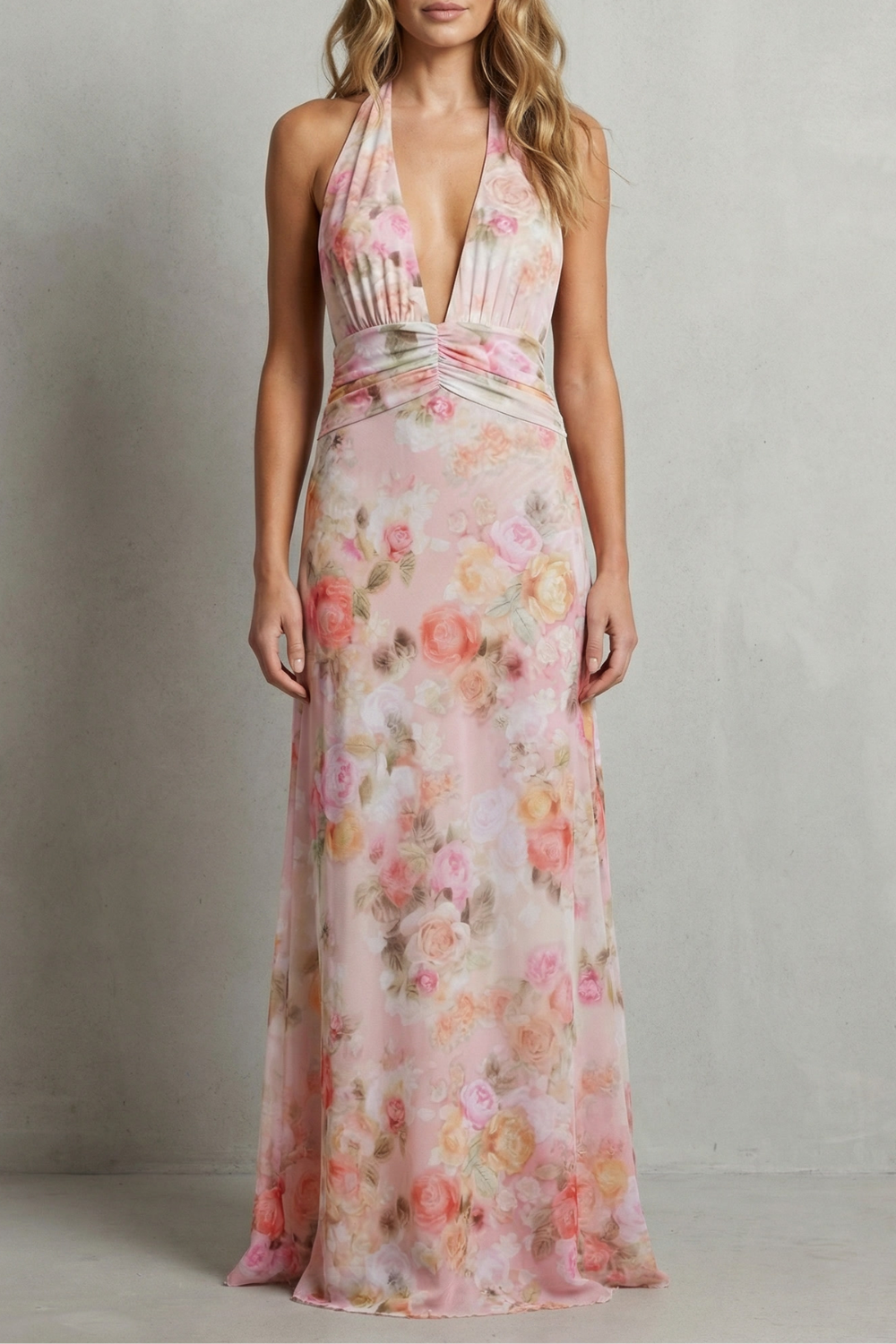 Ariadelle – Elegância floral com decote V profundo – Vestido longo