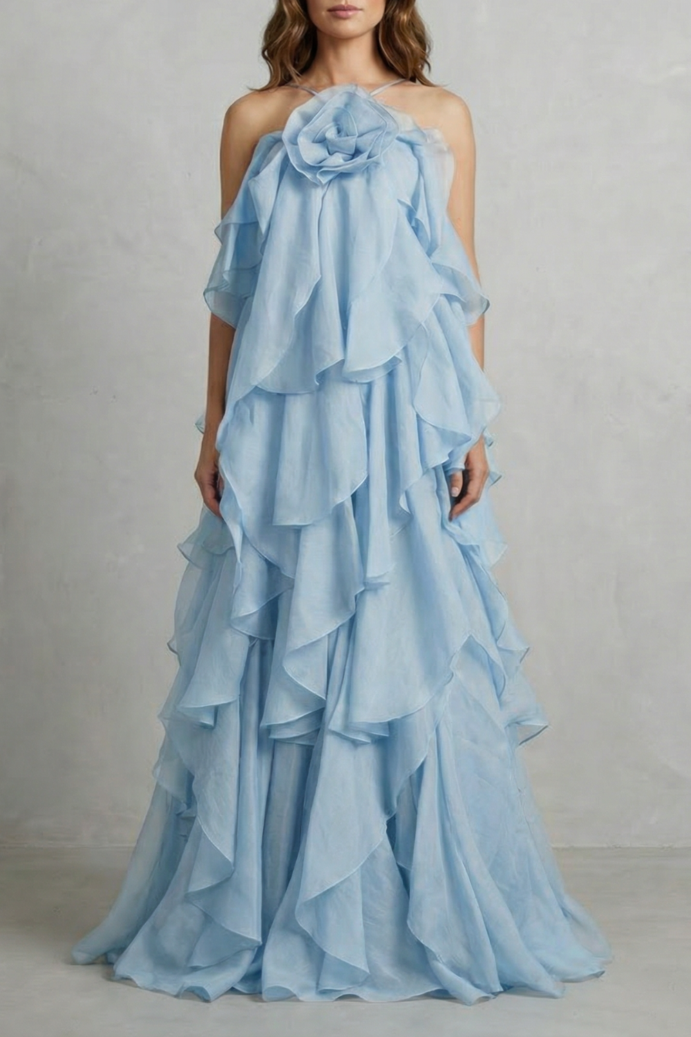 Bellarose – Vestido longo com babados sobrepostos em destaque