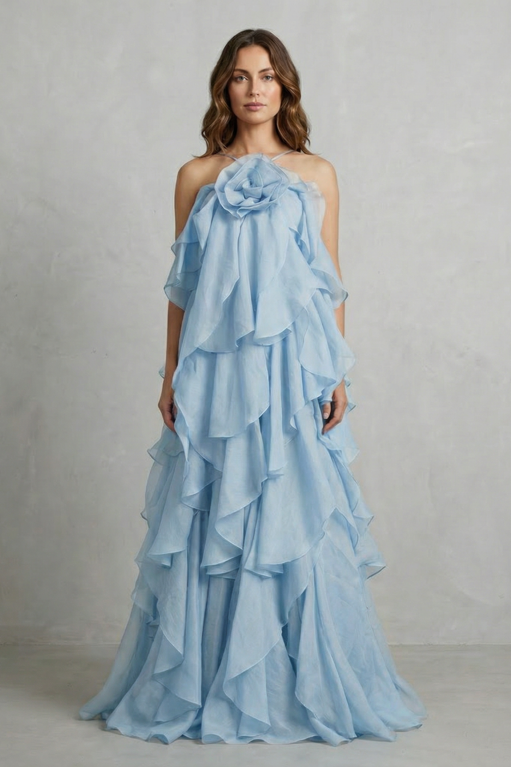 Bellarose – Vestido longo com babados sobrepostos em destaque