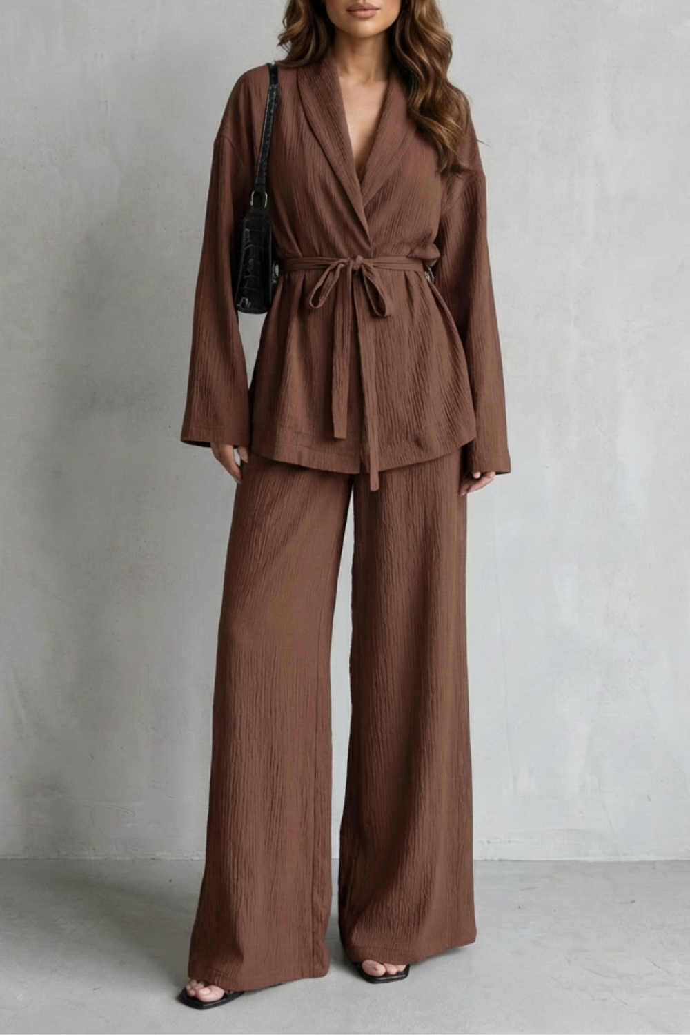 Calissa – Conjunto com Decote V e Cinto – Elegante Conjunto Pantalona