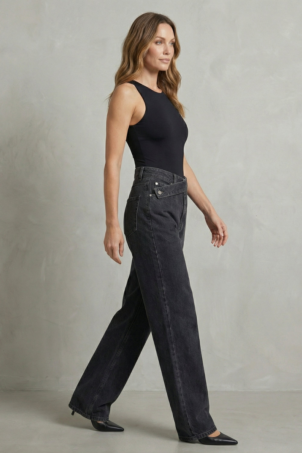 Casila – Fechamento assimétrico – Calça jeans reta