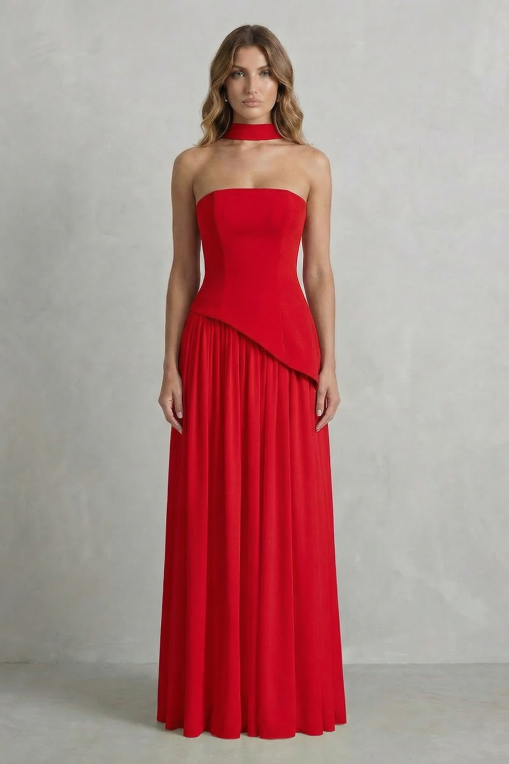 Celestara – Drapeado esculpido com fenda – Vestido longo tomara que caia