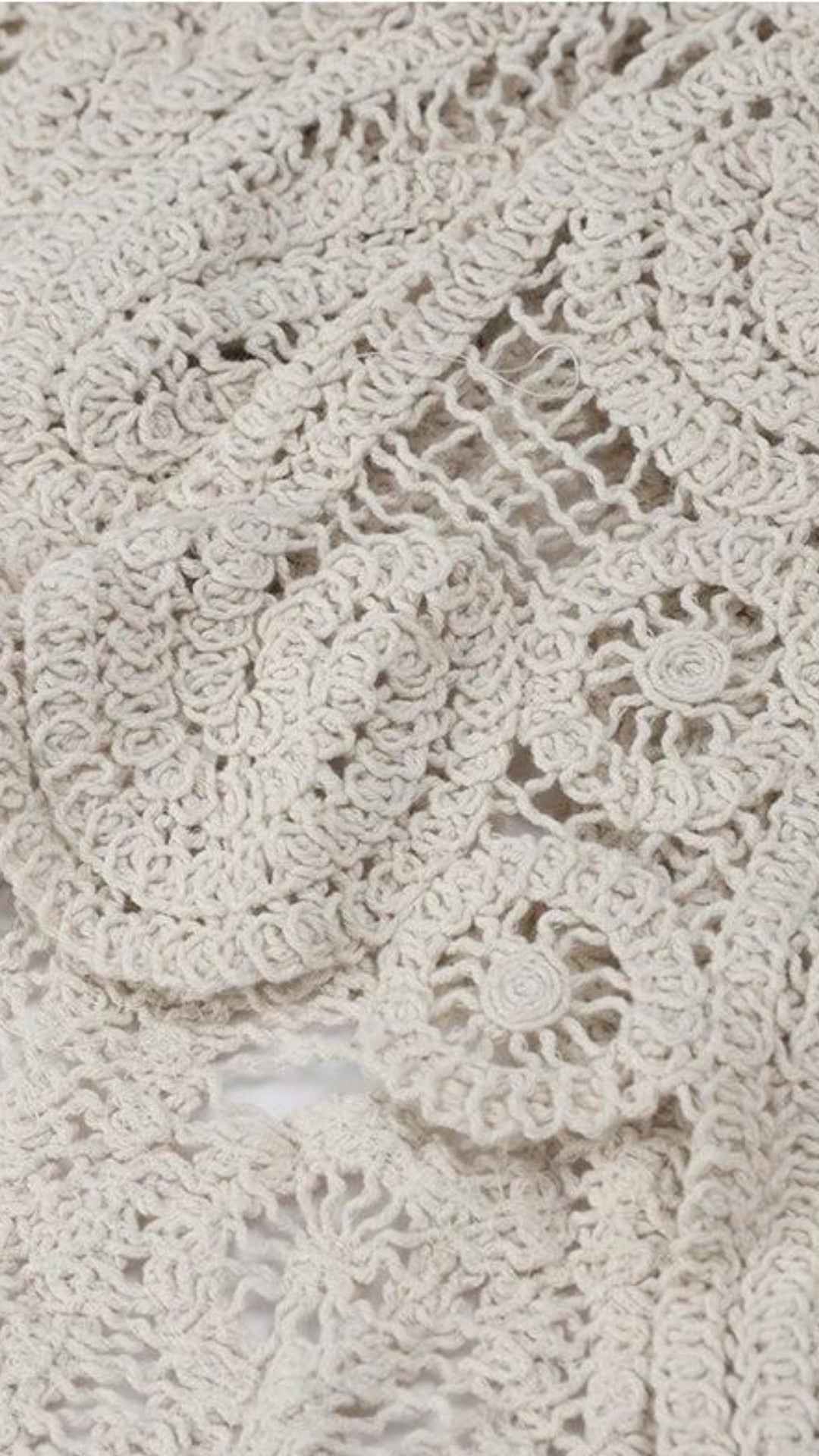 Conjunto Cropped e Saia Assimétrica de Renda - Celina