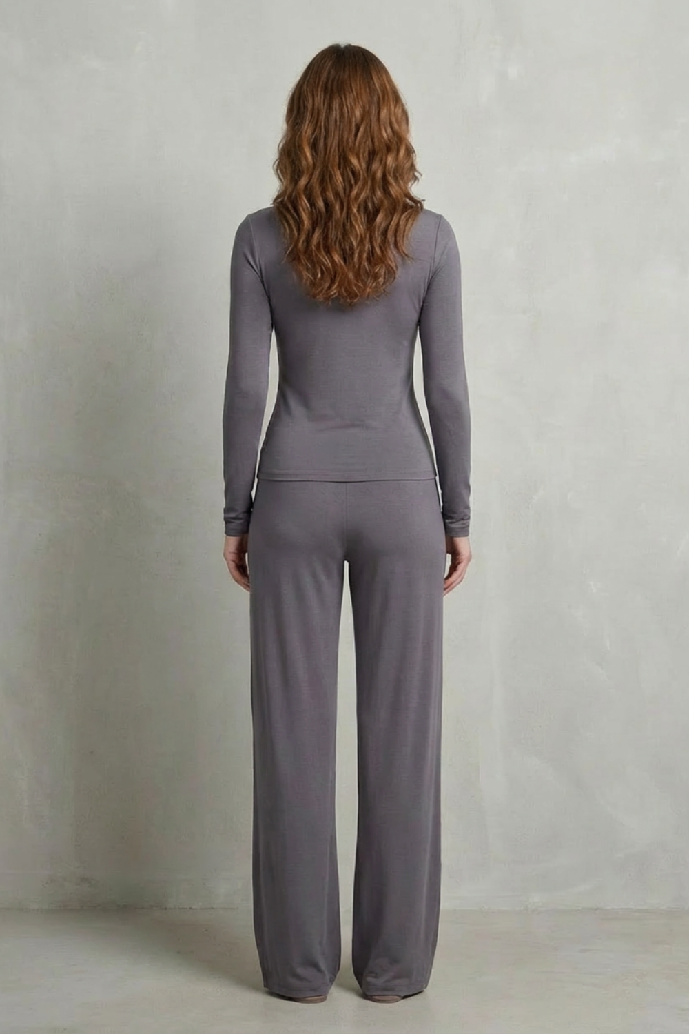 Élan – Simplicidade Sofisticada – Conjunto Pantalona Cor Única