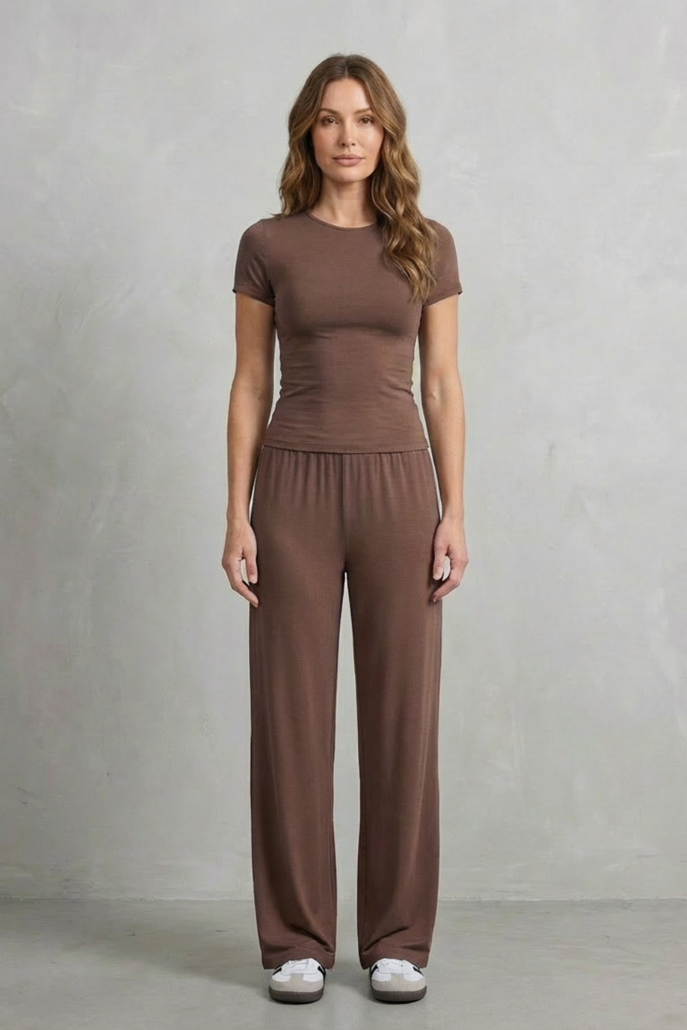 Élan – Simplicidade Sofisticada – Conjunto Pantalona Cor Única