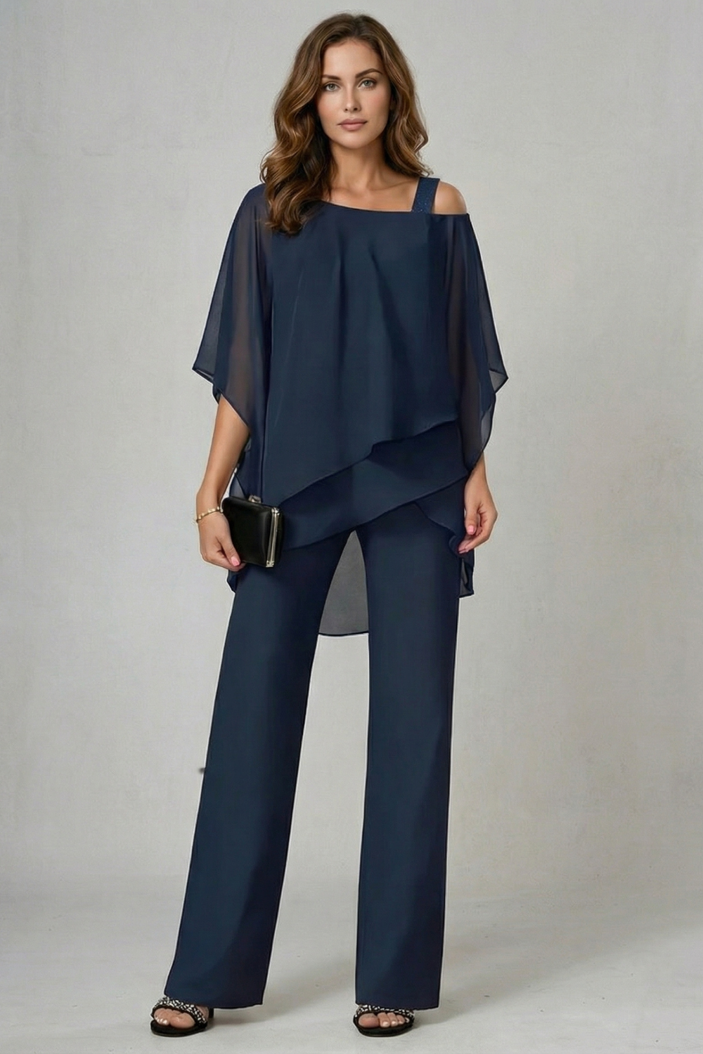 Élaria – Fluidez em chiffon assimétrico – Conjunto de top e calça