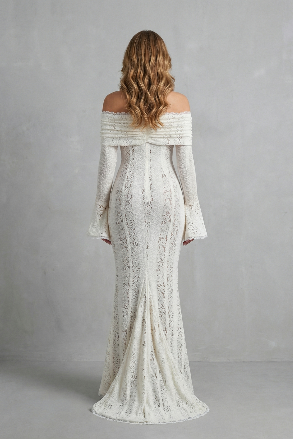 Elarina – Silhueta romântica de renda – Vestido longo ombro a ombro