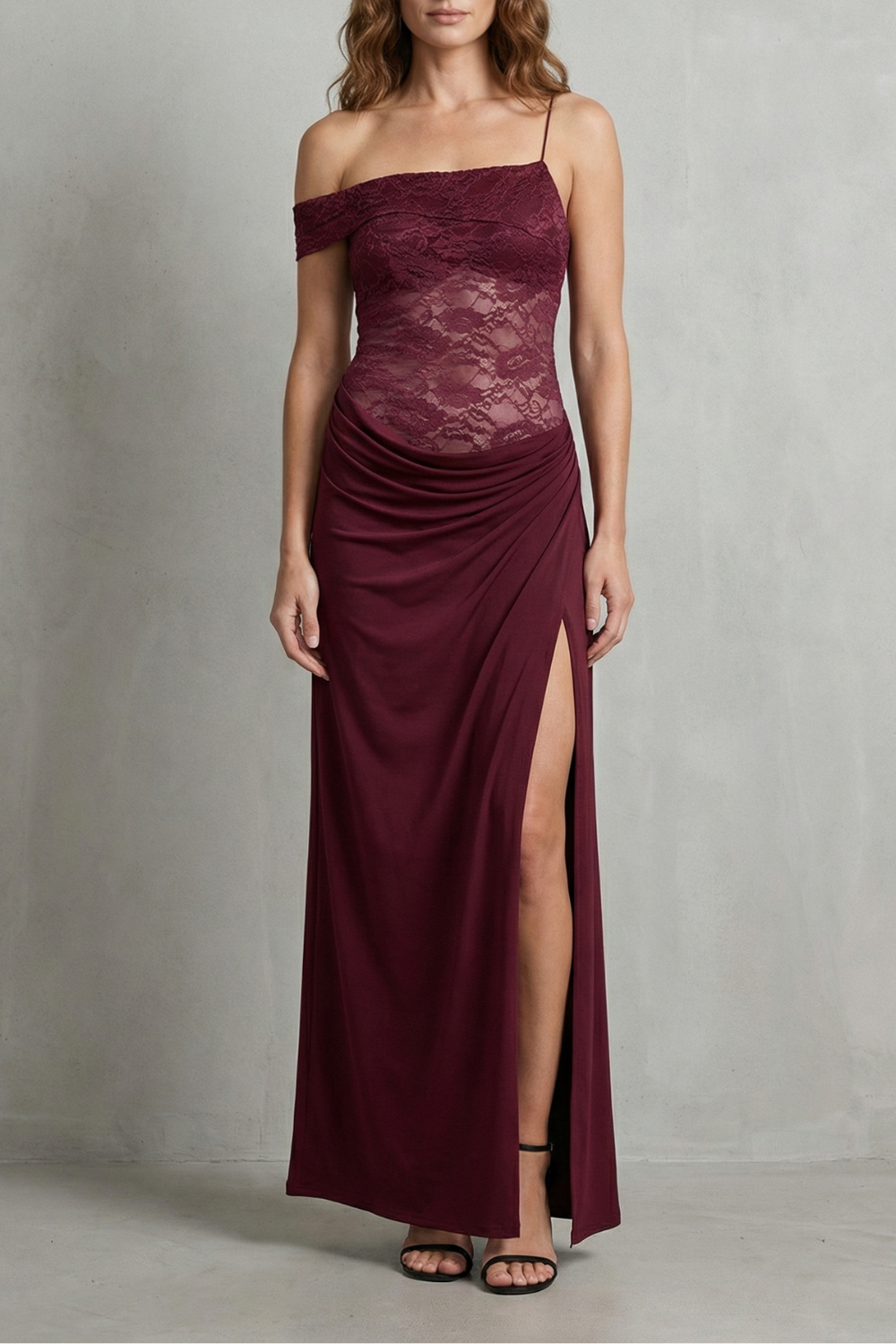Emily – Romance atemporal – Vestido Longo Elegante de Renda Feminino