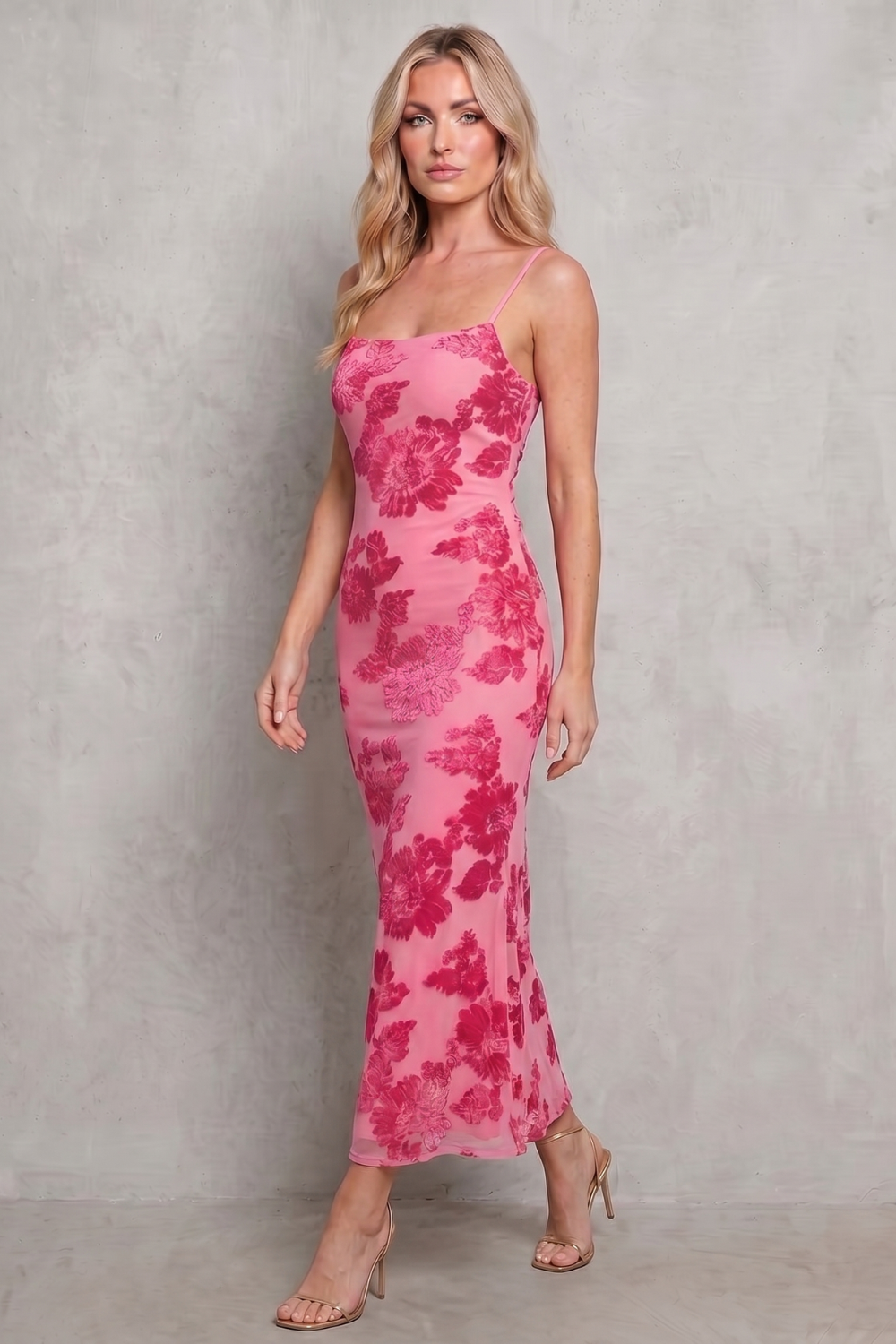 Fiona – Florescência radiante – Vestido Longo Justo Floral Feminino