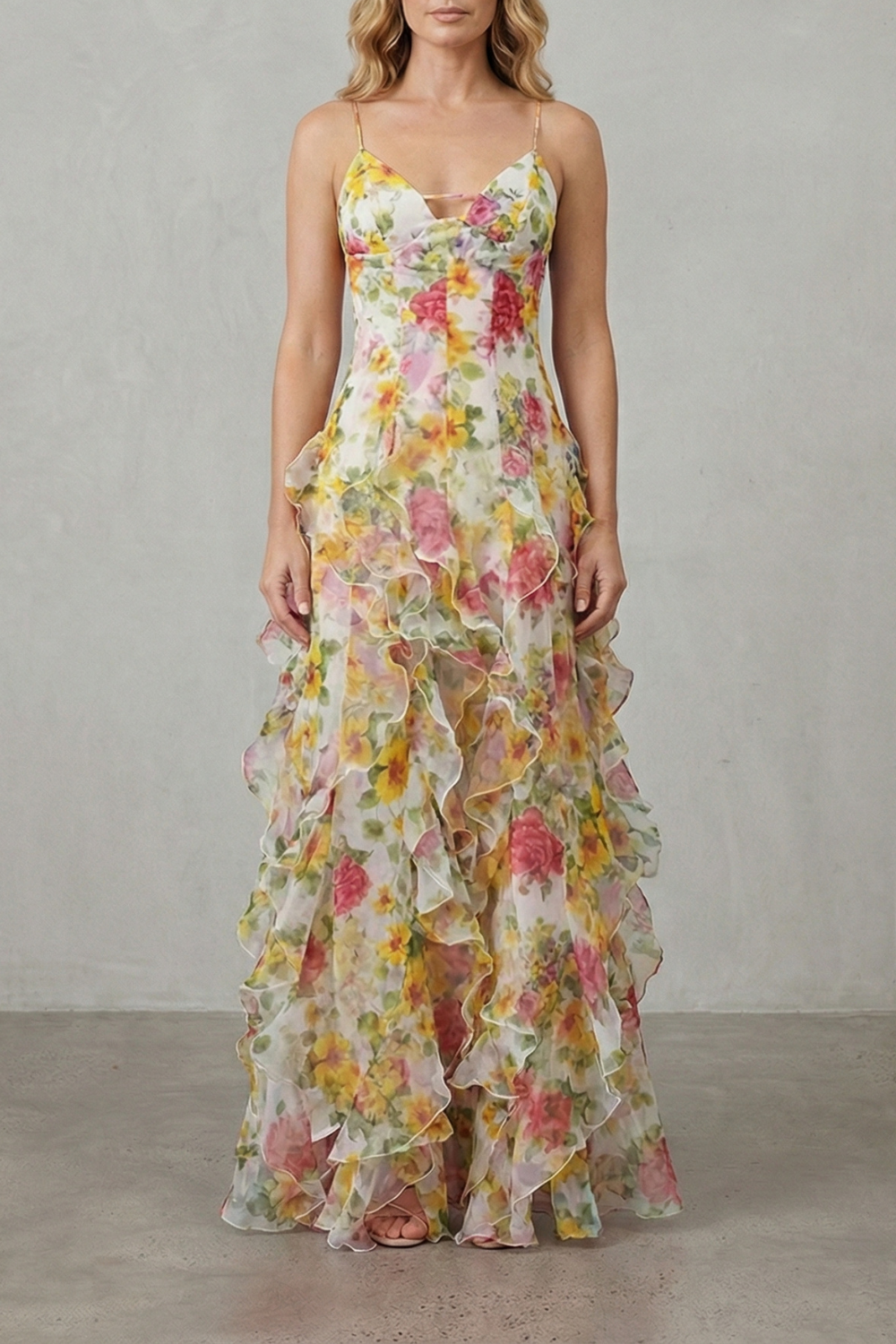Fiorella – Flores em aquarela – Vestido longo de chiffon com babados