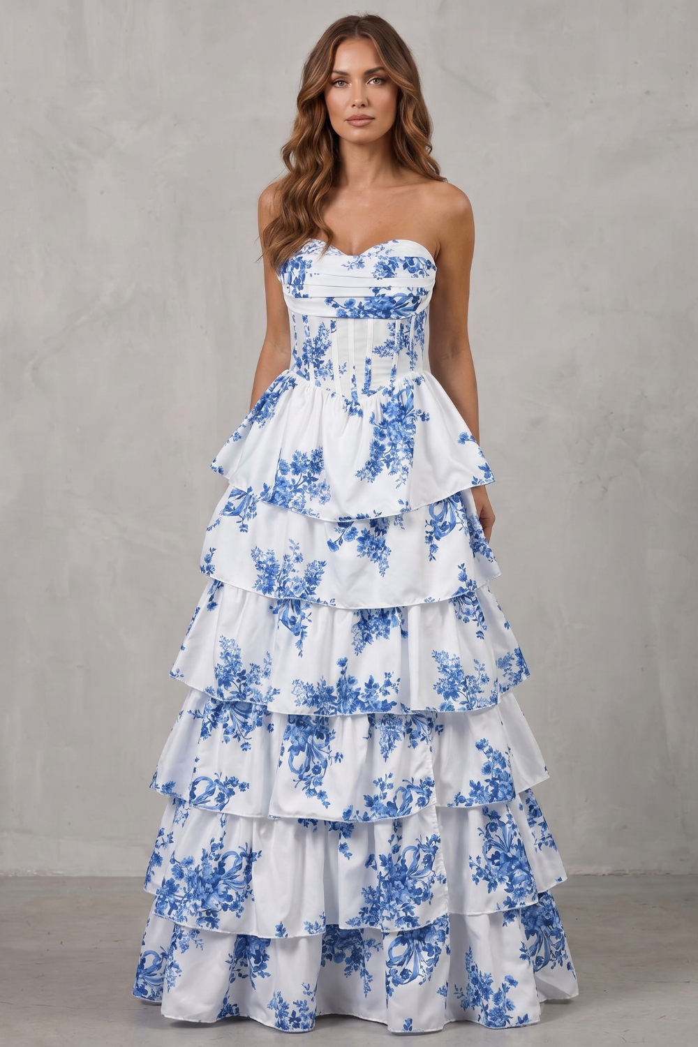 Fleurienne – Vestido longo couture floral em camadas
